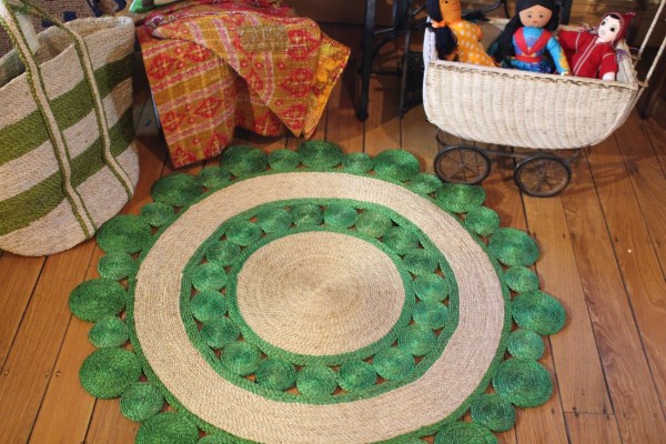 B-SH-DH88 Mat Jute Circular Lime Swirls Diameter 110cms